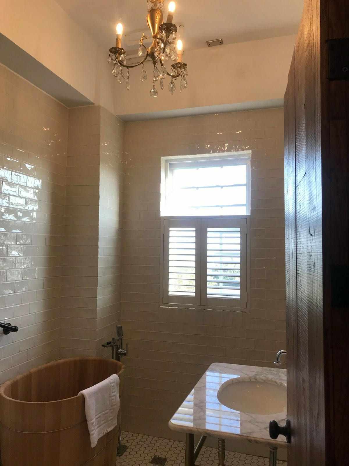 83560211_553291648594453_6457647444531347456.jpg 83560211_553291648594453_6457647444531347456.jpg