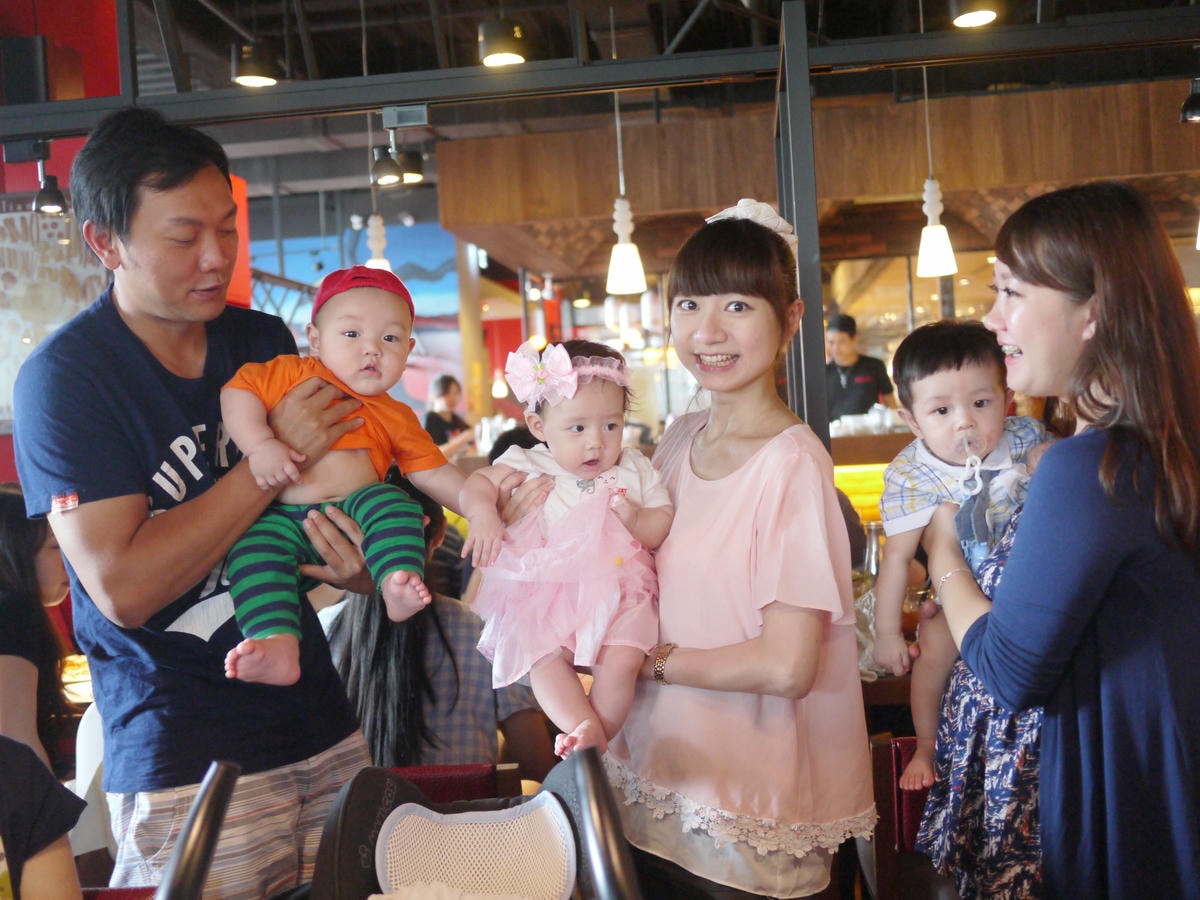 【Alley cat’s pizza】 新板誠品巷弄貓親子餐廳二訪