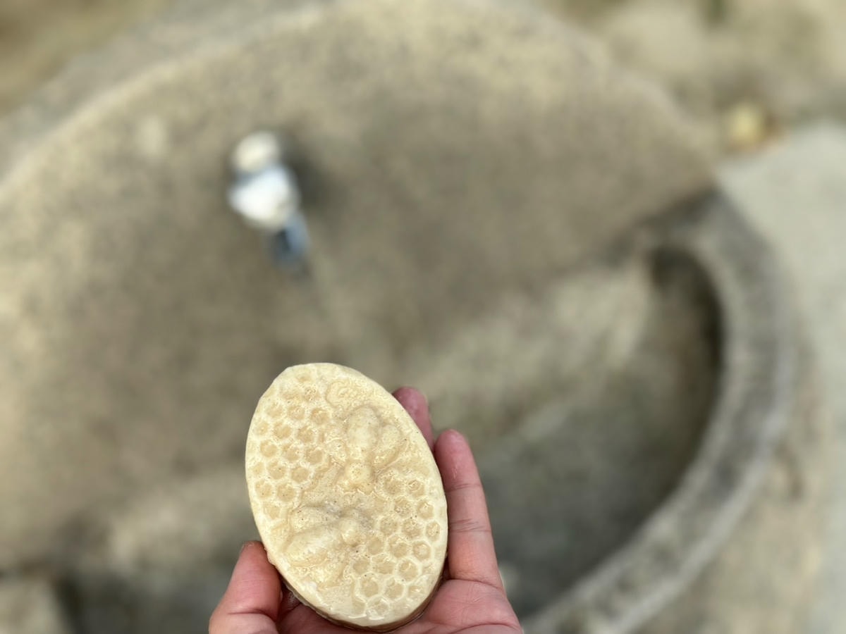 /tmp/phpGv14fQ /tmp/phpGv14fQ