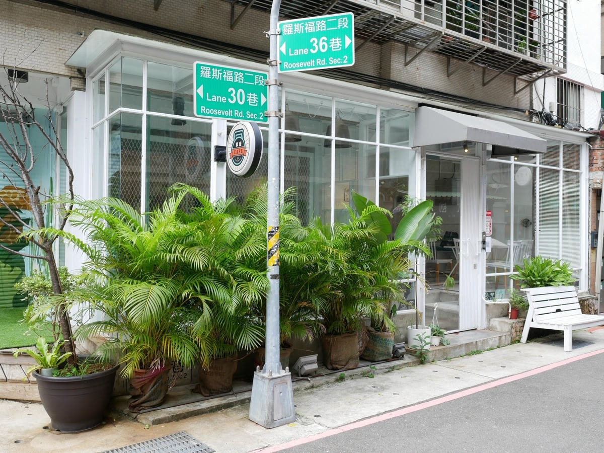 LINE_ALBUM_20211103 跳床初體驗_211109_13.jpg