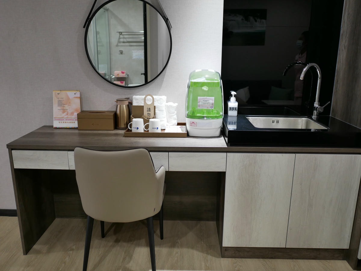 P1050677 - 複製 (2).JPG