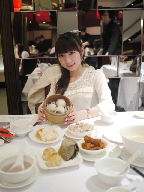 1379869810-3599134742