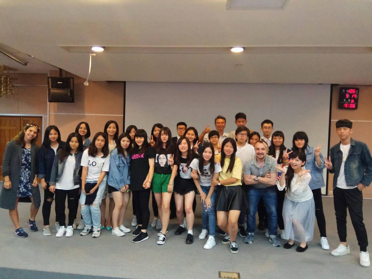 18987494_1606281462716713_1464353303_o