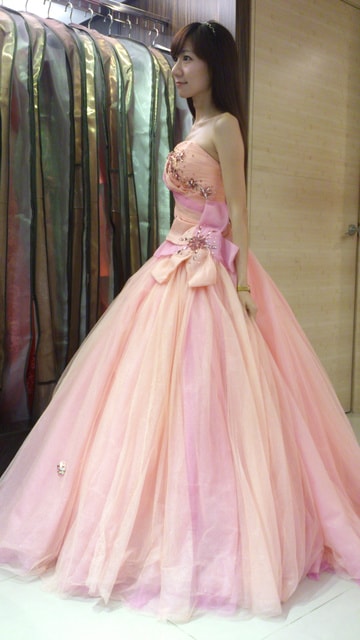 【籌備婚禮記錄】 挑訂婚禮服篇