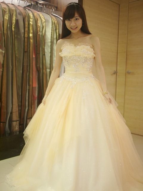 【籌備婚禮記錄】 挑訂婚禮服篇