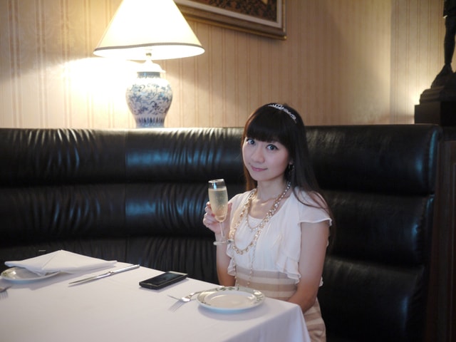 【生日】30歲生日大餐~美國頂級牛排勞瑞斯Lawry's (完成版)