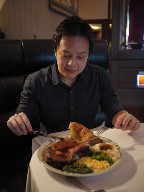 【生日】30歲生日大餐~美國頂級牛排勞瑞斯Lawry's (完成版)