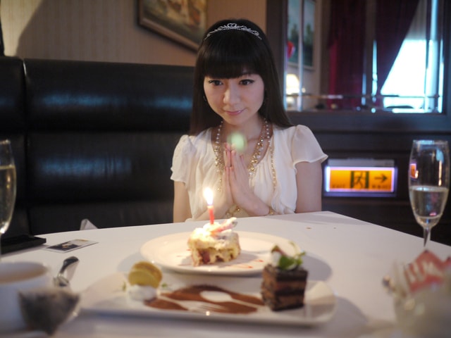 【生日】30歲生日大餐~美國頂級牛排勞瑞斯Lawry's (完成版)