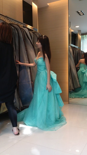 ♥婚紗外拍part2 ♥ 婚紗禮服挑選心得篇
