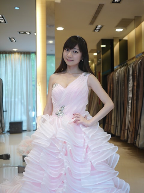 ♥婚紗外拍part2 ♥ 婚紗禮服挑選心得篇