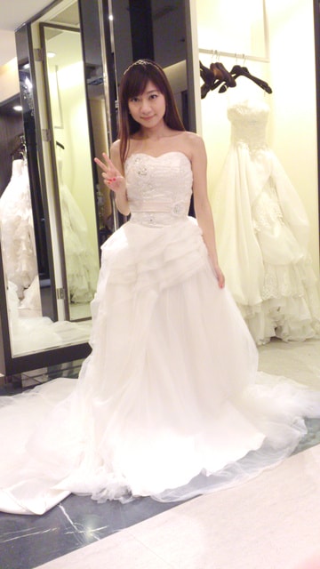 ♥婚紗外拍part2 ♥ 婚紗禮服挑選心得篇